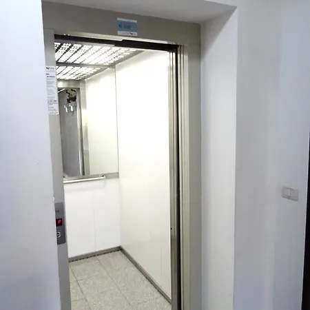 Smart Tei Apartment *