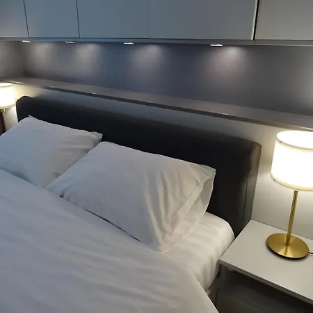 Smart Tei Apartment